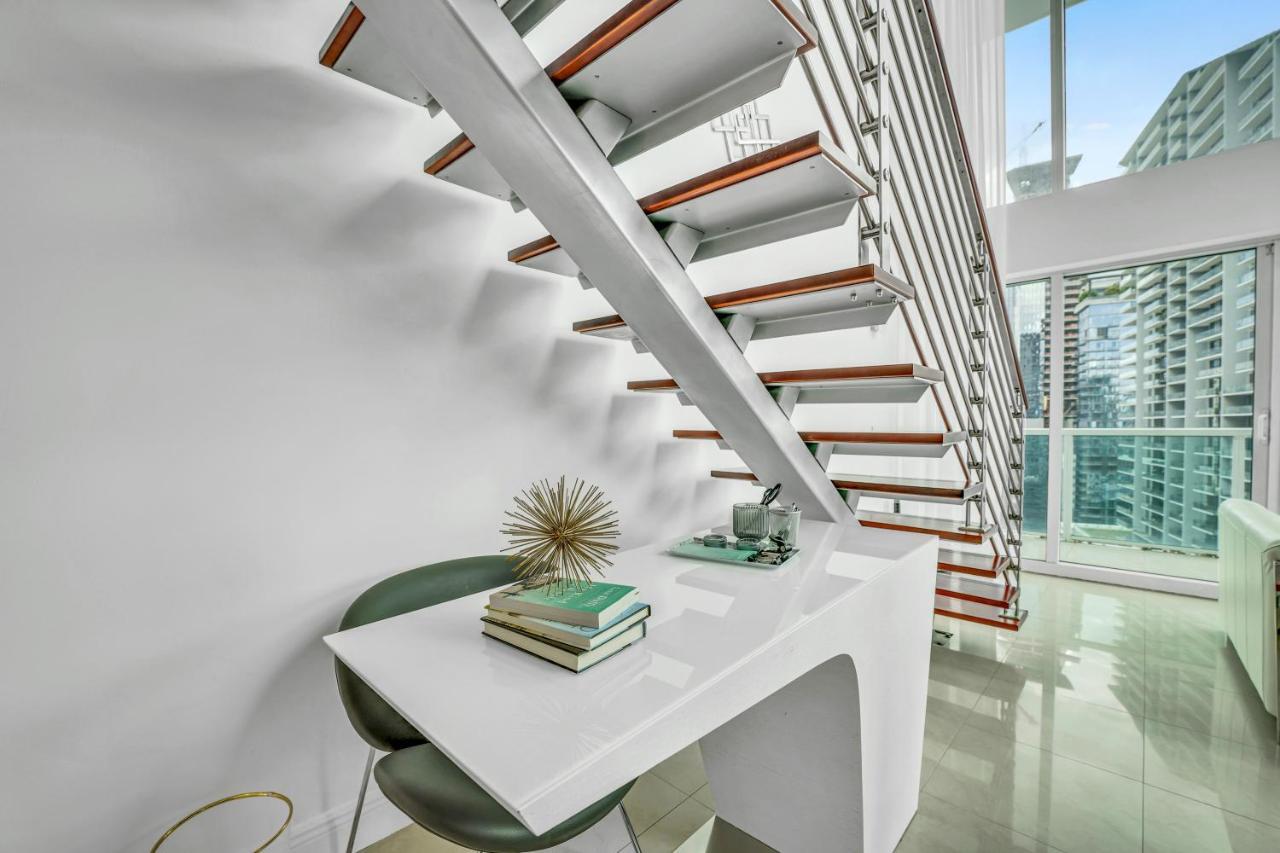 Modern 2 Story Loft 2Br With Breathtaking Views Villa Miami Exterior photo